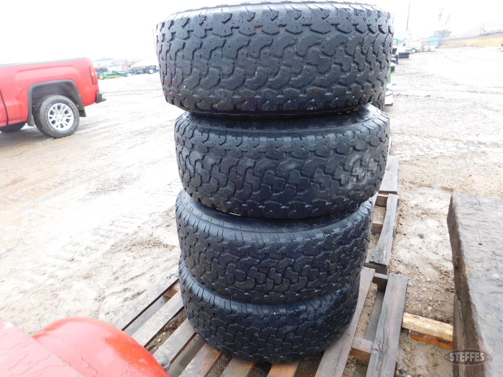 (4) Continental LT305-70R16 tires,_0.JPG